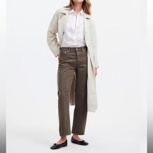 The Darted Barrel-Leg Jean in Driftwood Brown